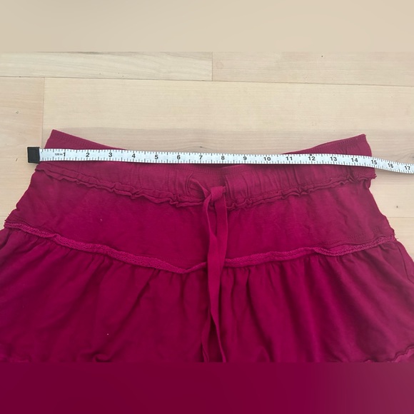 Old Navy Ruffle Mini Skirt XS - Picture 4 of 8